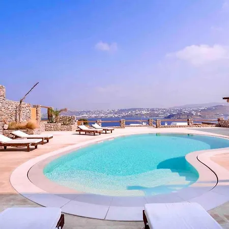 ヴィラ The Blue Diamond *