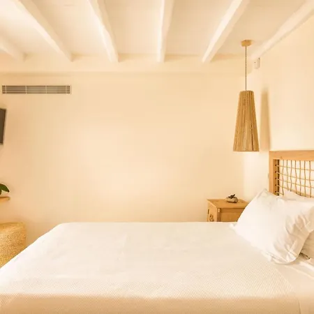 The Blue Diamond Mykonos Town