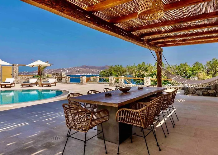 The Blue Diamond * Mykonos Town