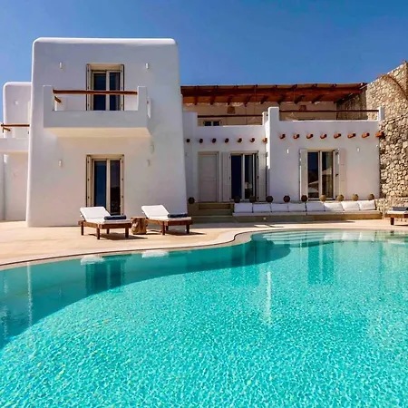 The Blue Diamond Willa *